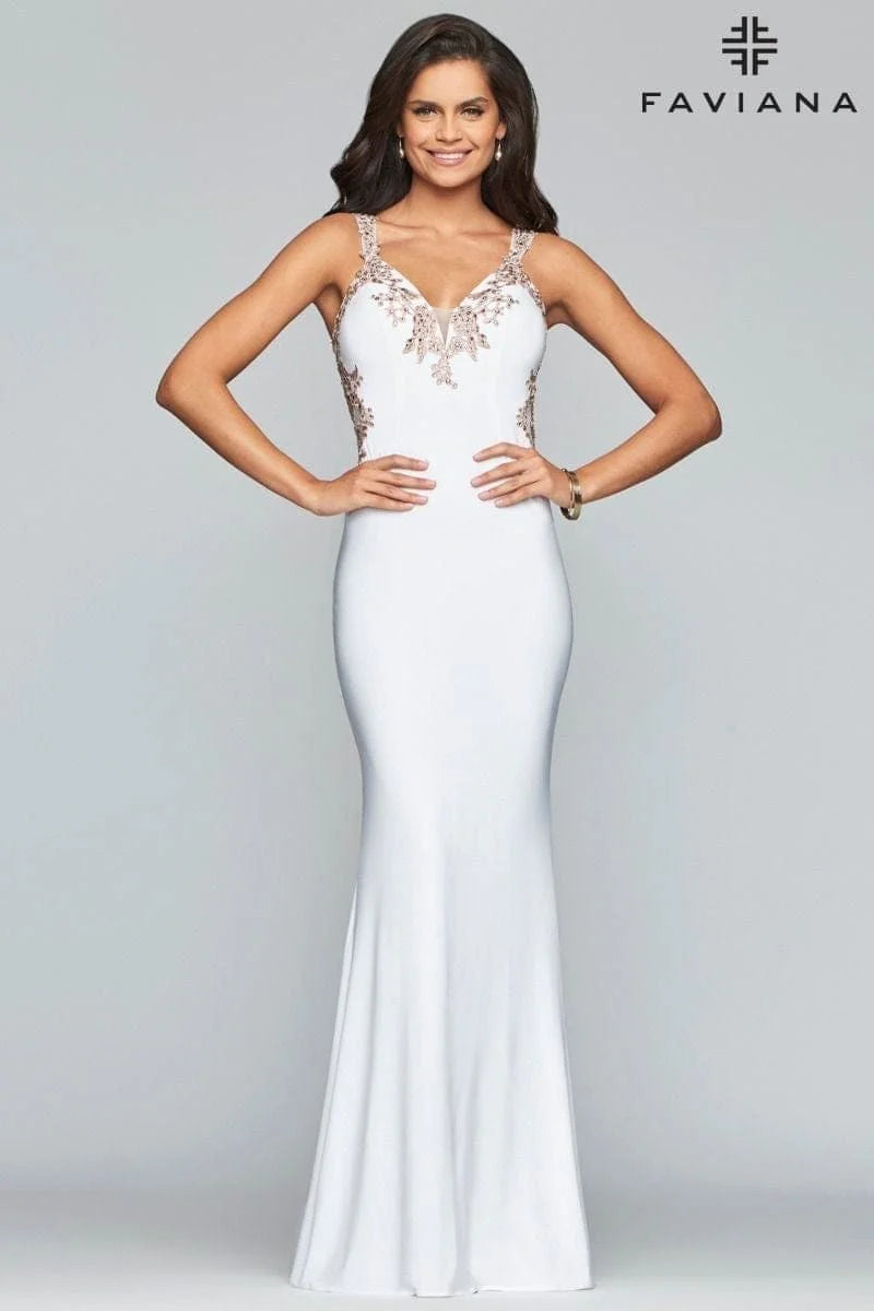 Long Jersey V-Neck Dress With Side Applique