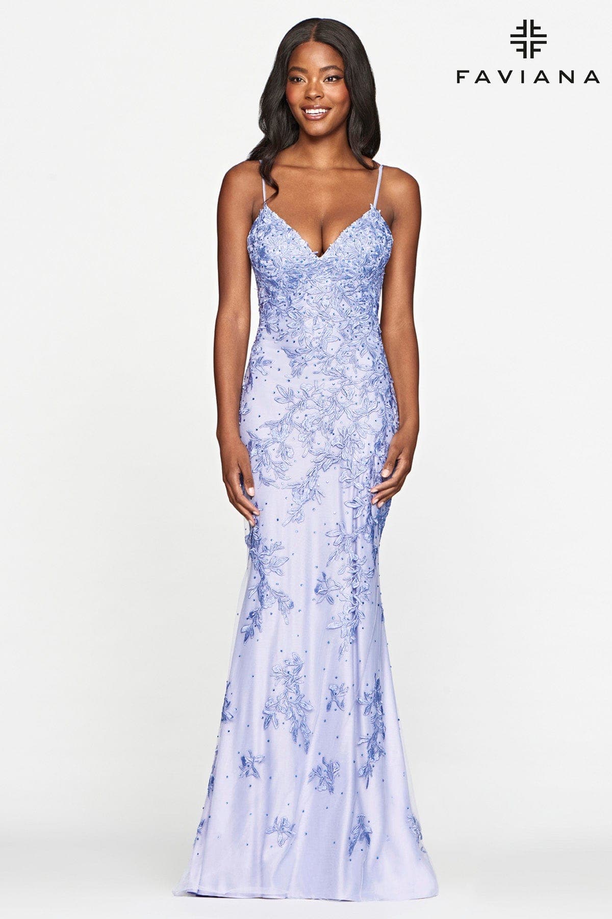 Peri Lace Long Dress With V Neck And Lace Up Open Back | S10508