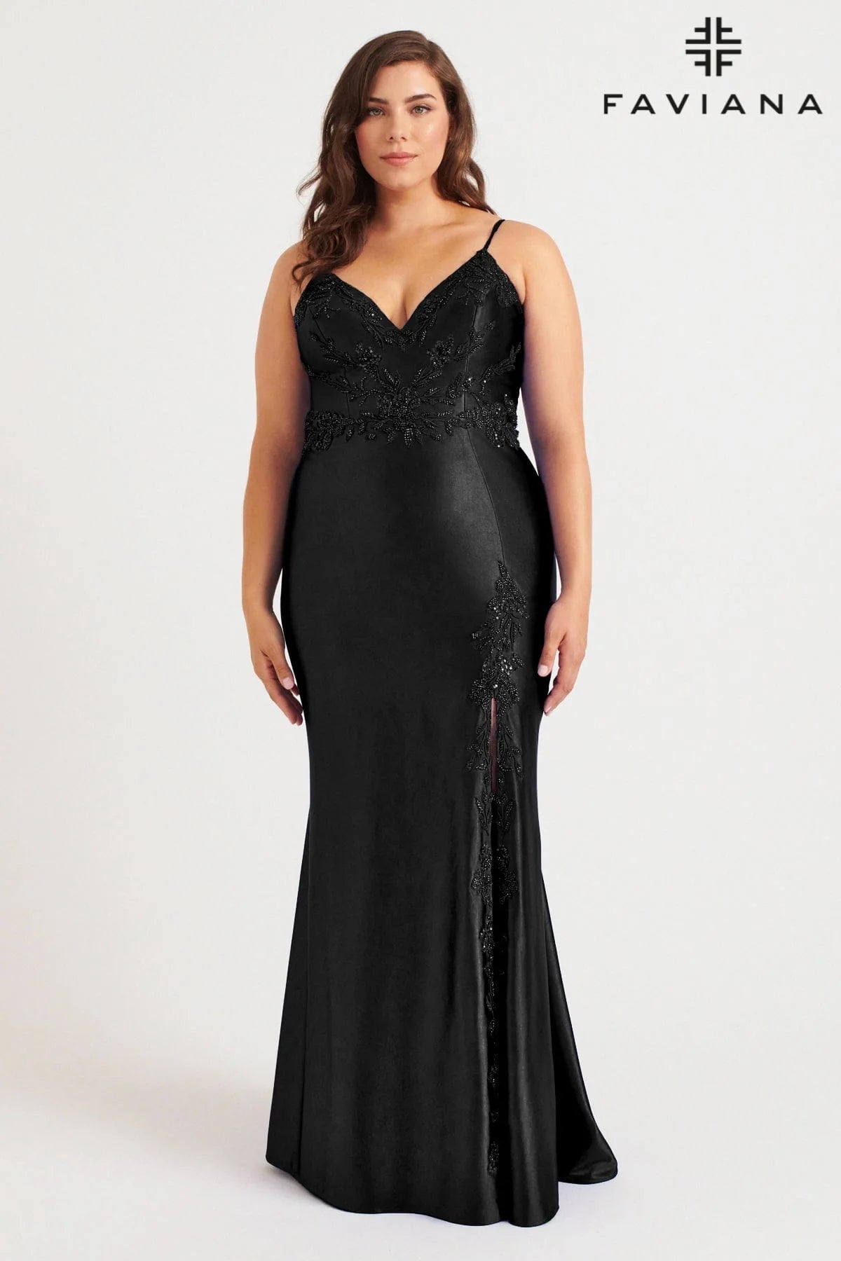 Plus Size Sleek Satin V-Neck Dress For Prom With Beading | 9562