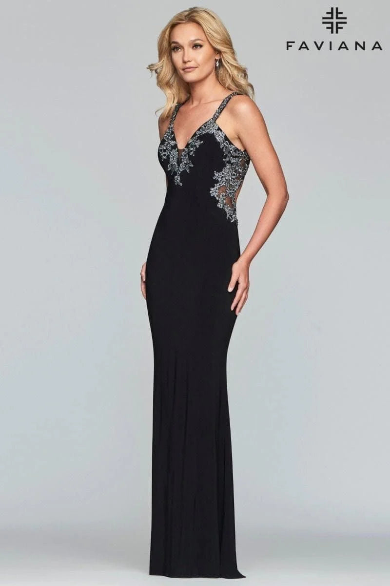 Long Jersey V-Neck Dress With Side Applique