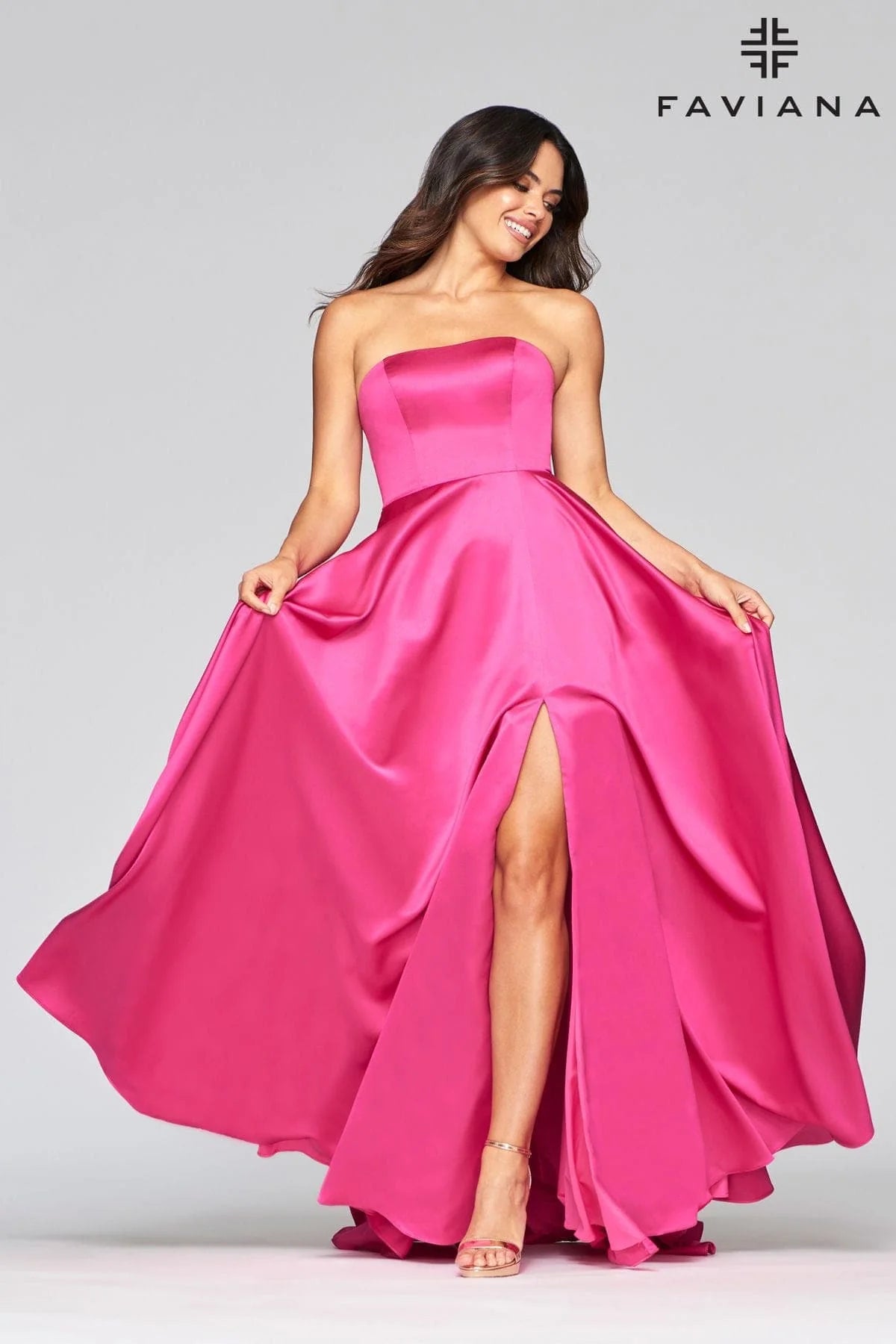 Ball Gown Dress With Straight Neckline And Lace Up Back