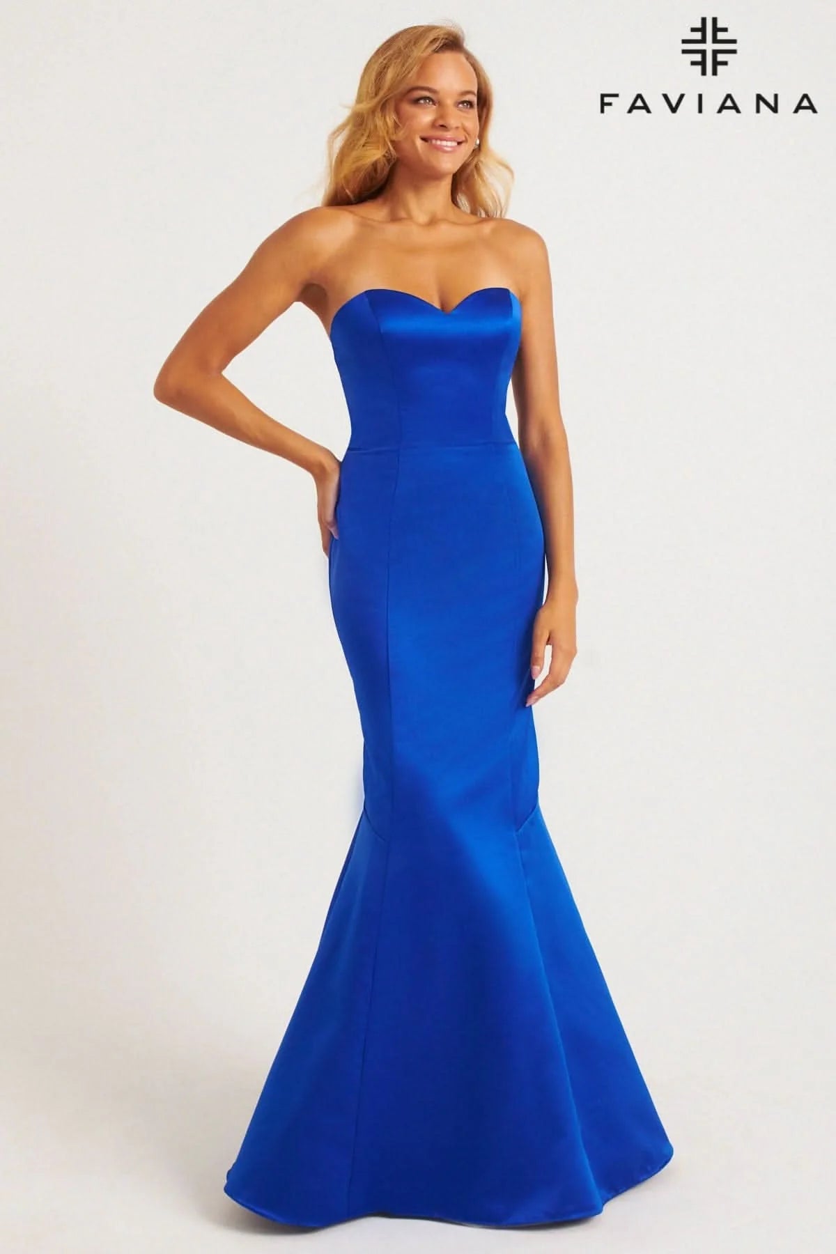 Royal Satin Mermaid Gown With Sweetheart Neckline | E11236