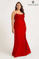 Red Plus Size Scoop Neck Gown With Sequin Appliqué | 9570