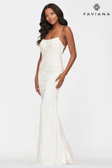 White Long Tulle Prom Dress With Beaded Applique And Scoop Neckline | S10634