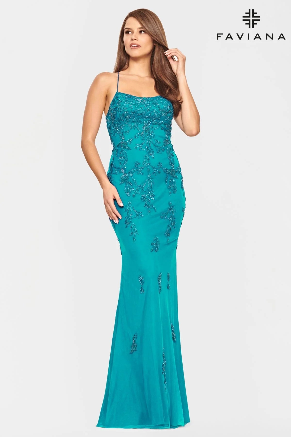 Long Tulle Prom Dress With Beaded Applique And Scoop Neckline | S10634