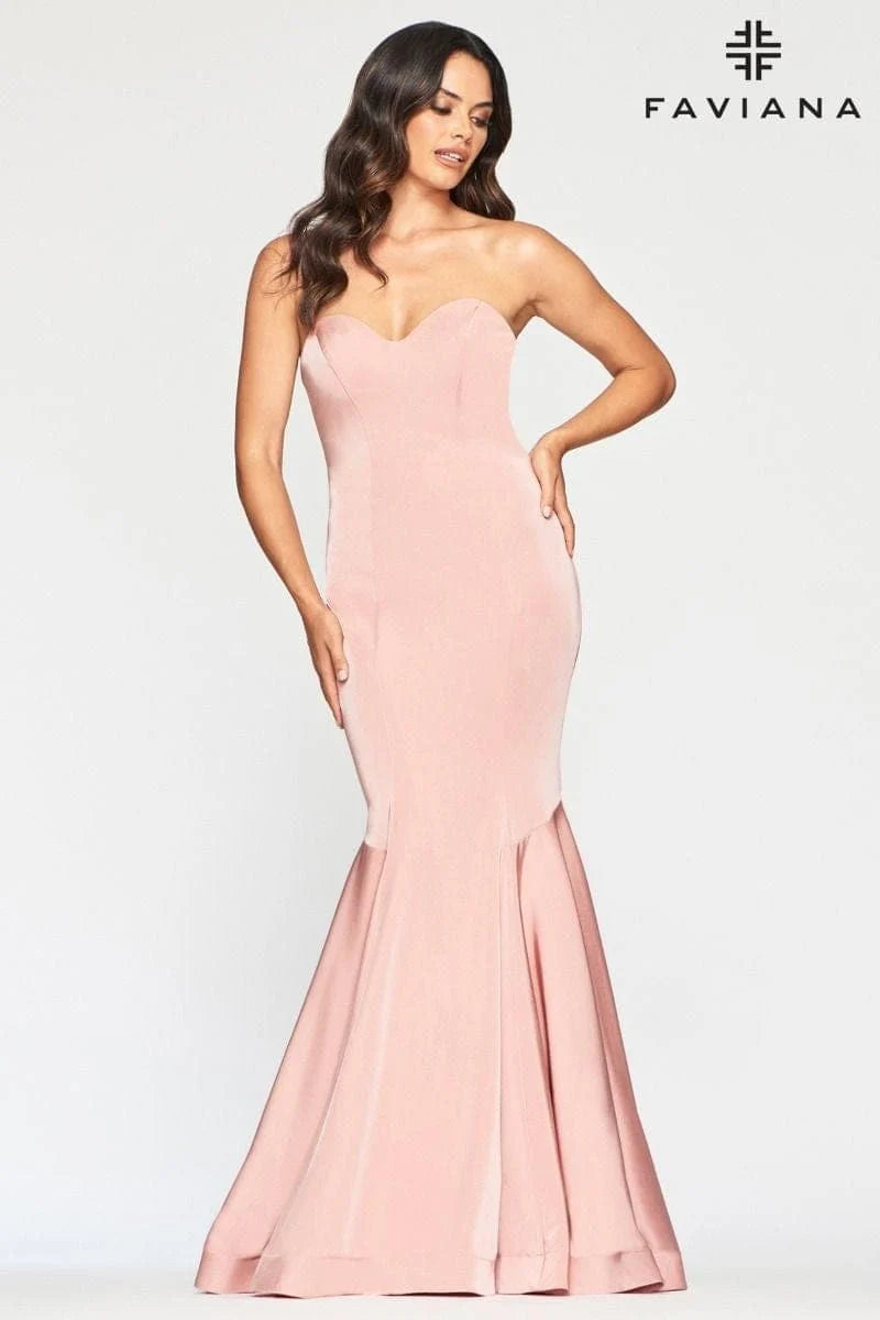 Strapless Mermaid Dress With Sweetheart Neckline